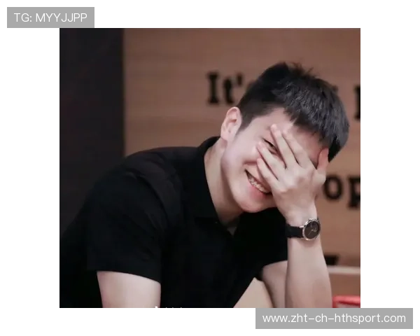 小胖笑容感染全场,樊振东现场观赛很兴奋!,小胖樊振东是哪里人 小胖笑容感染全场,樊振东现场观赛很兴奋!,小胖樊振东是哪里人